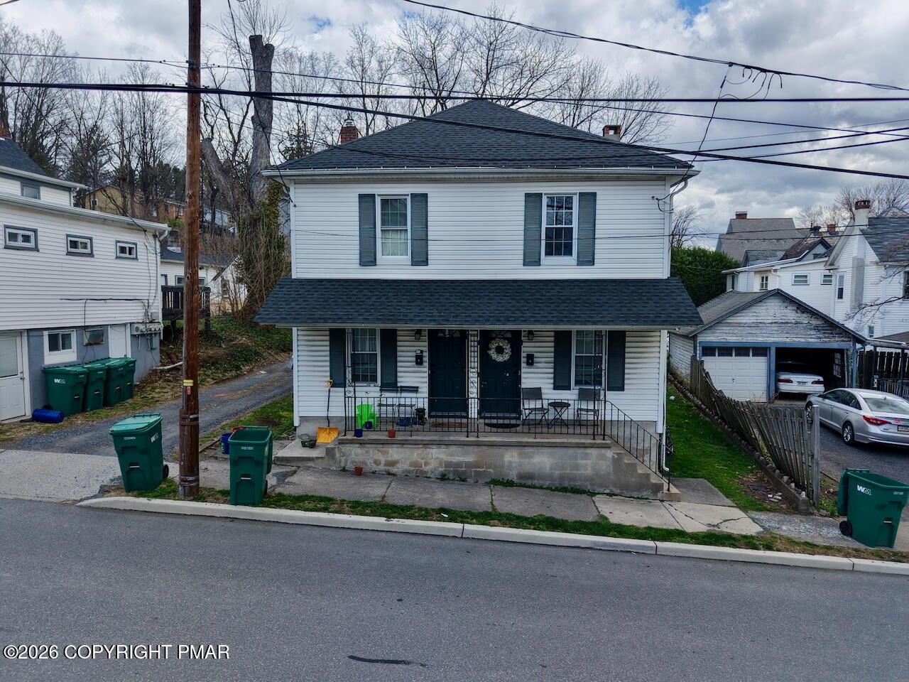 402 N 8th Street 402-404