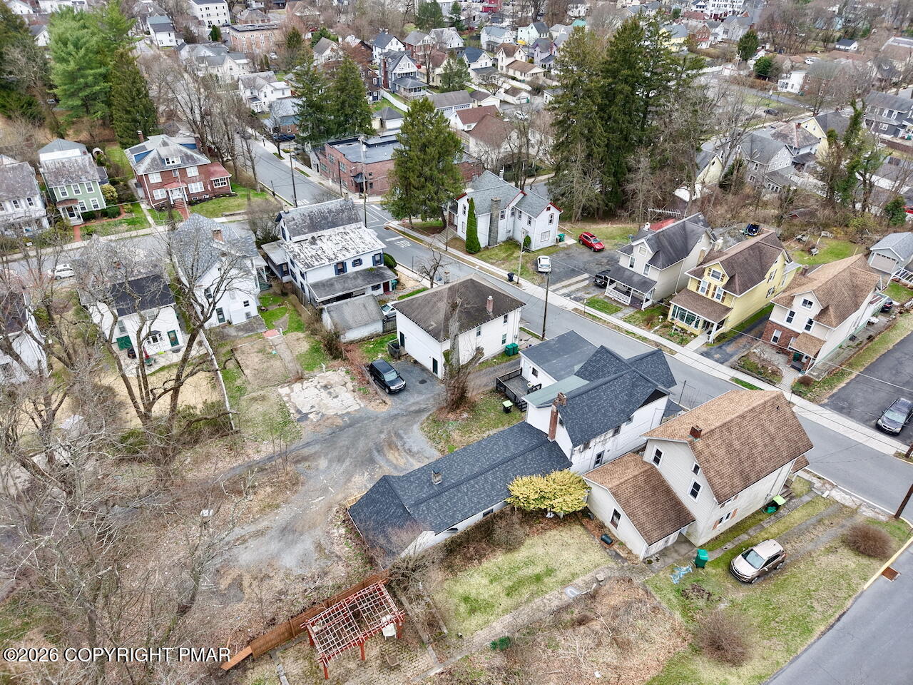 402 N 8th Street 402-404