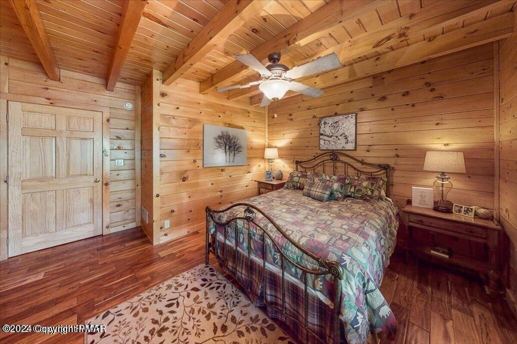 899 Lower Swiftwater Road