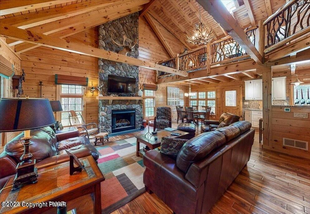 899 Lower Swiftwater Road