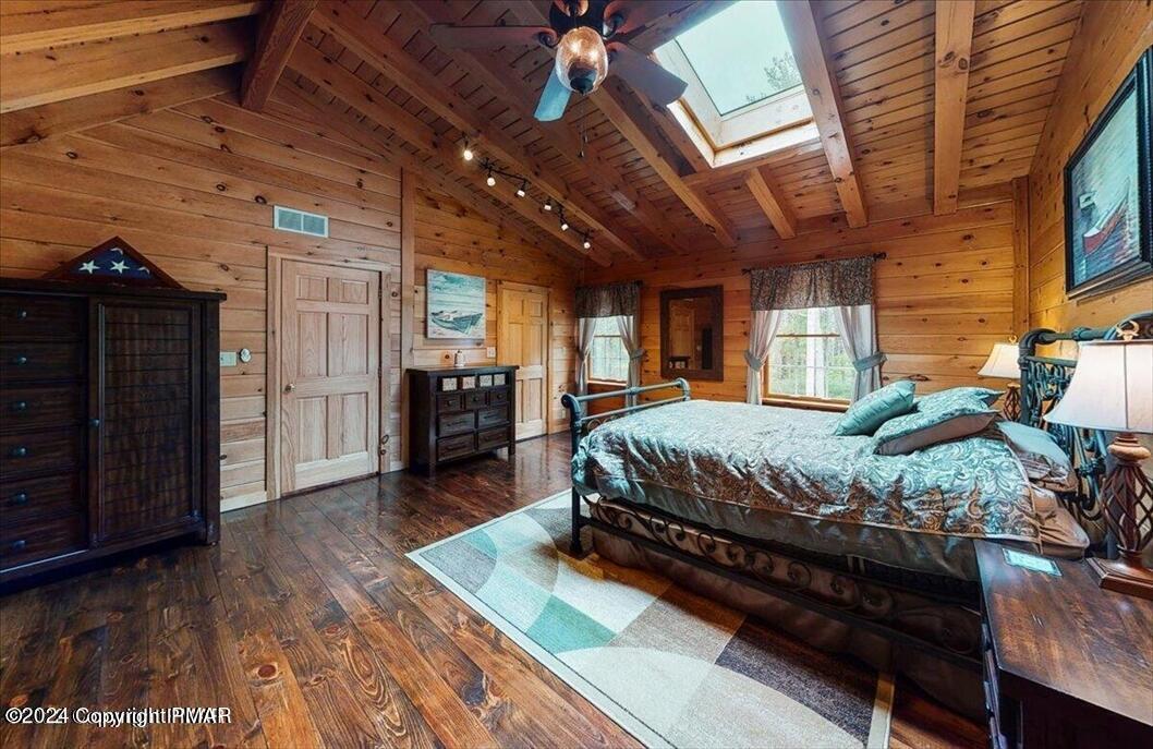 899 Lower Swiftwater Road