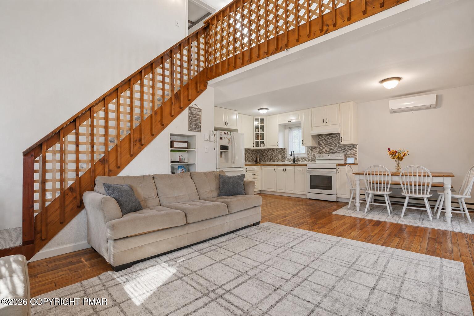 53 Barren Road