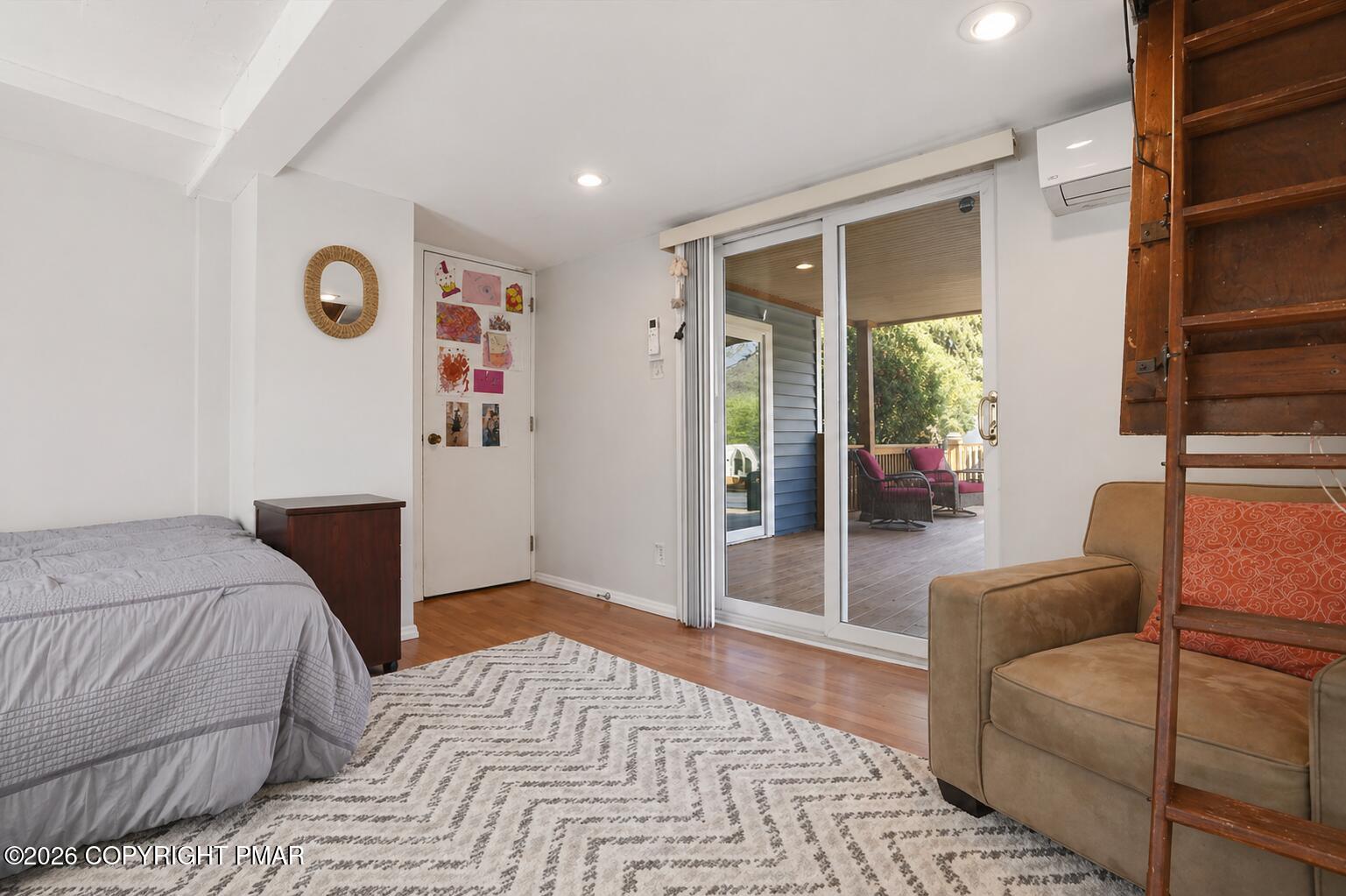 53 Barren Road