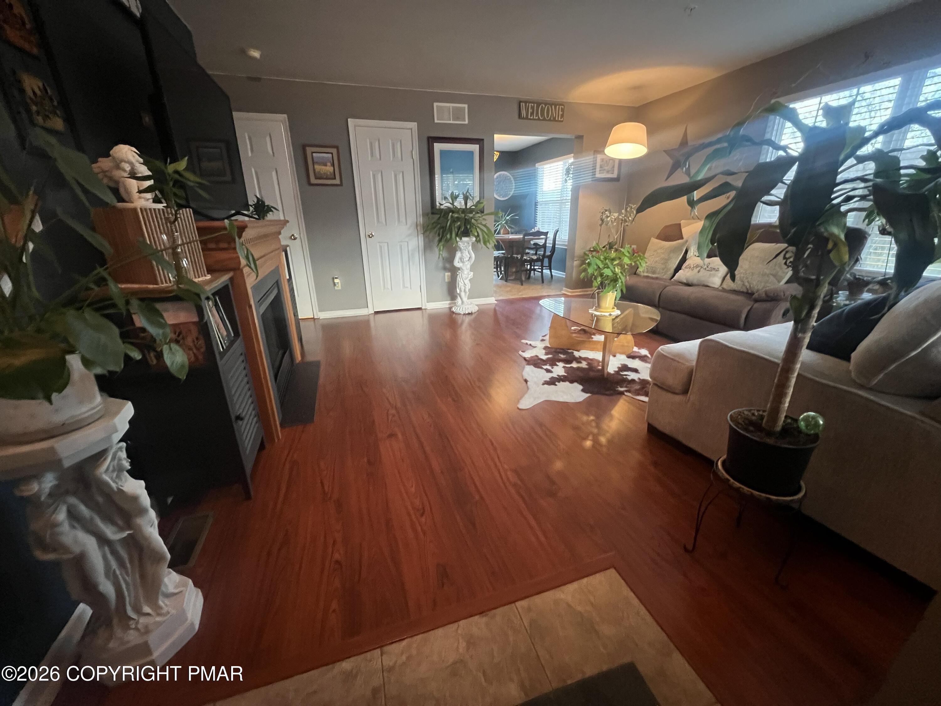 54 Lower Ridge View Circle
