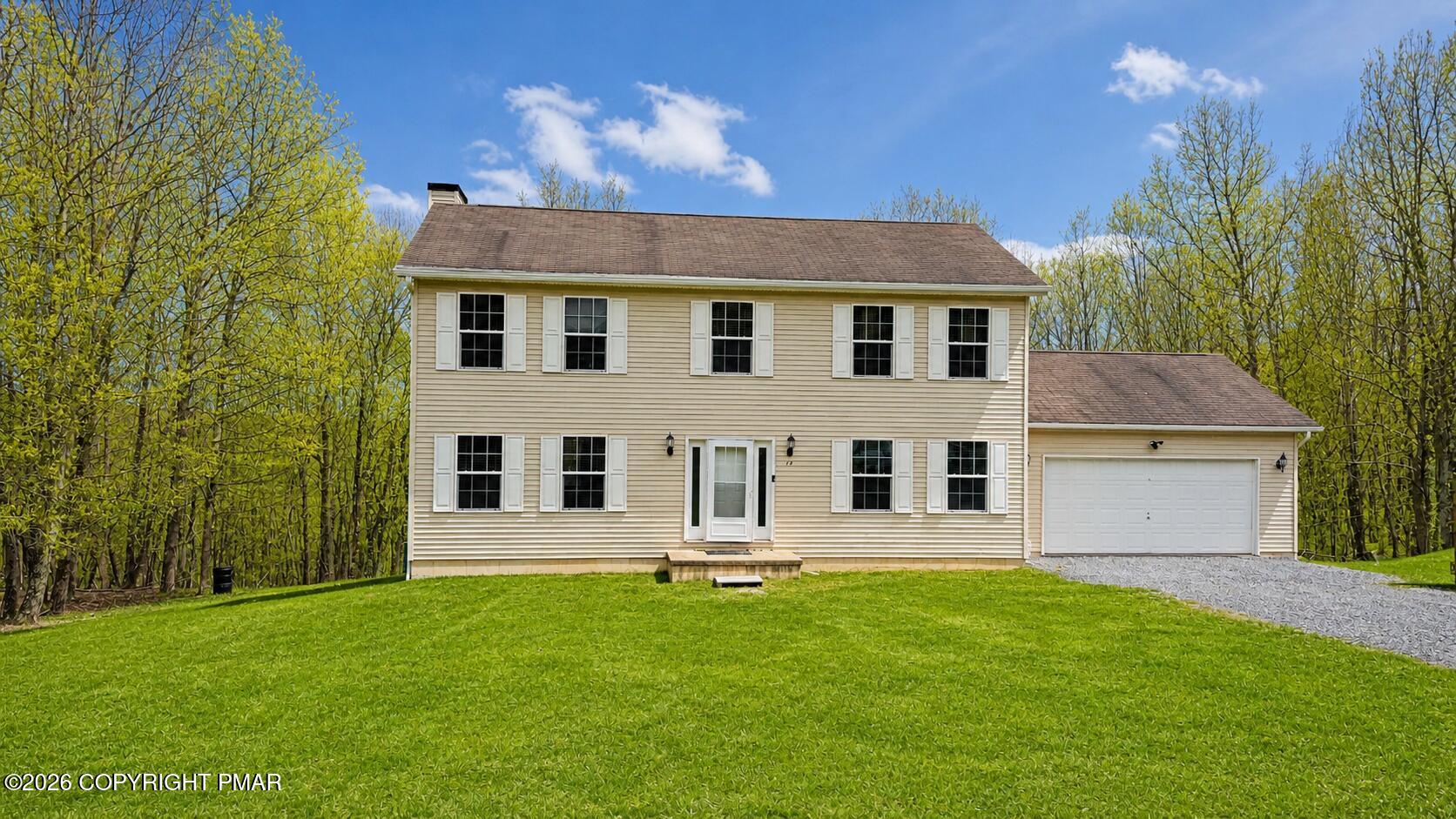 14 W Chickadee Lane