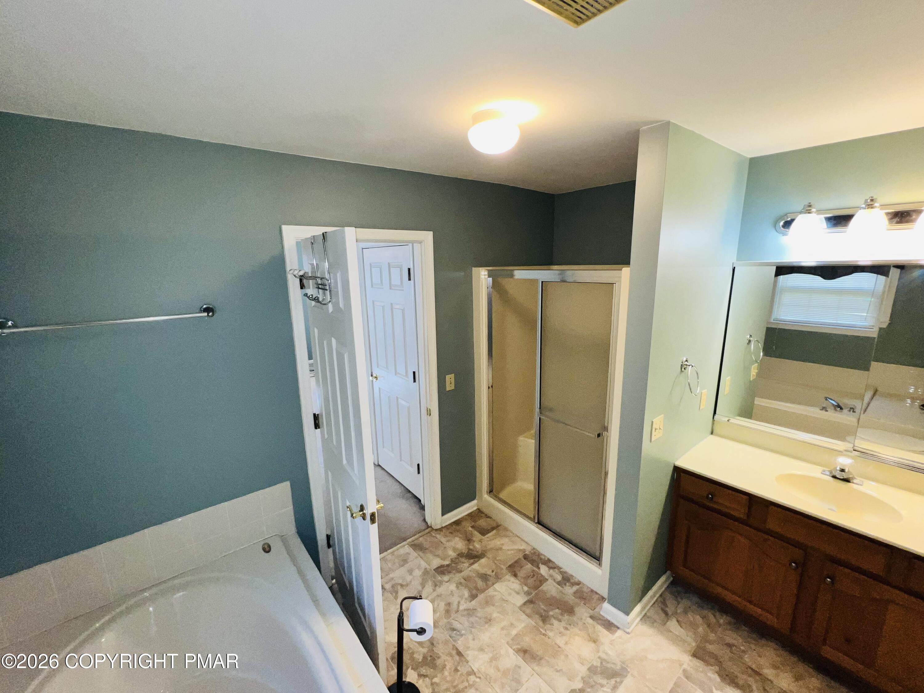 220 Hawthorne Village Court