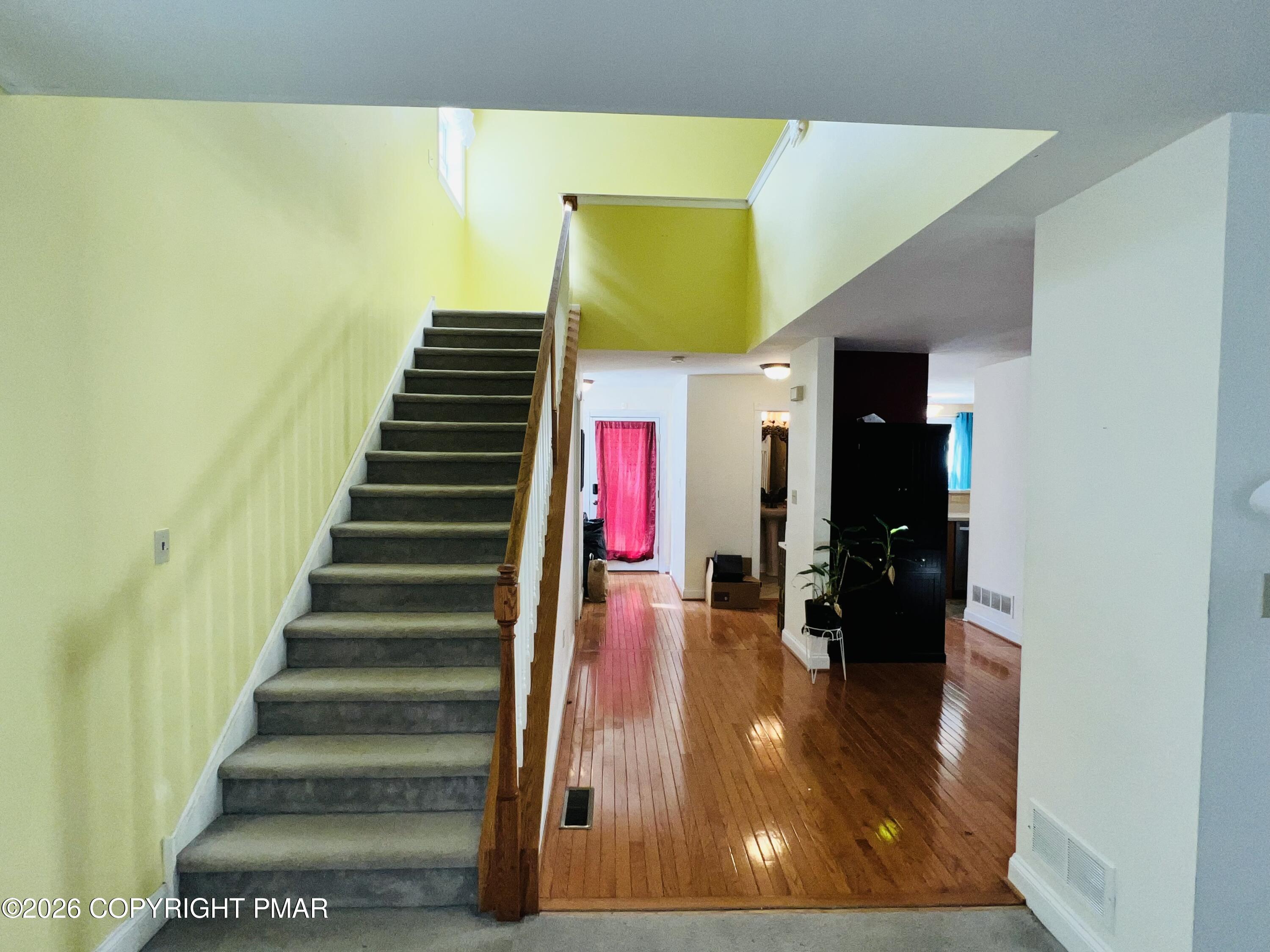 220 Hawthorne Village Court
