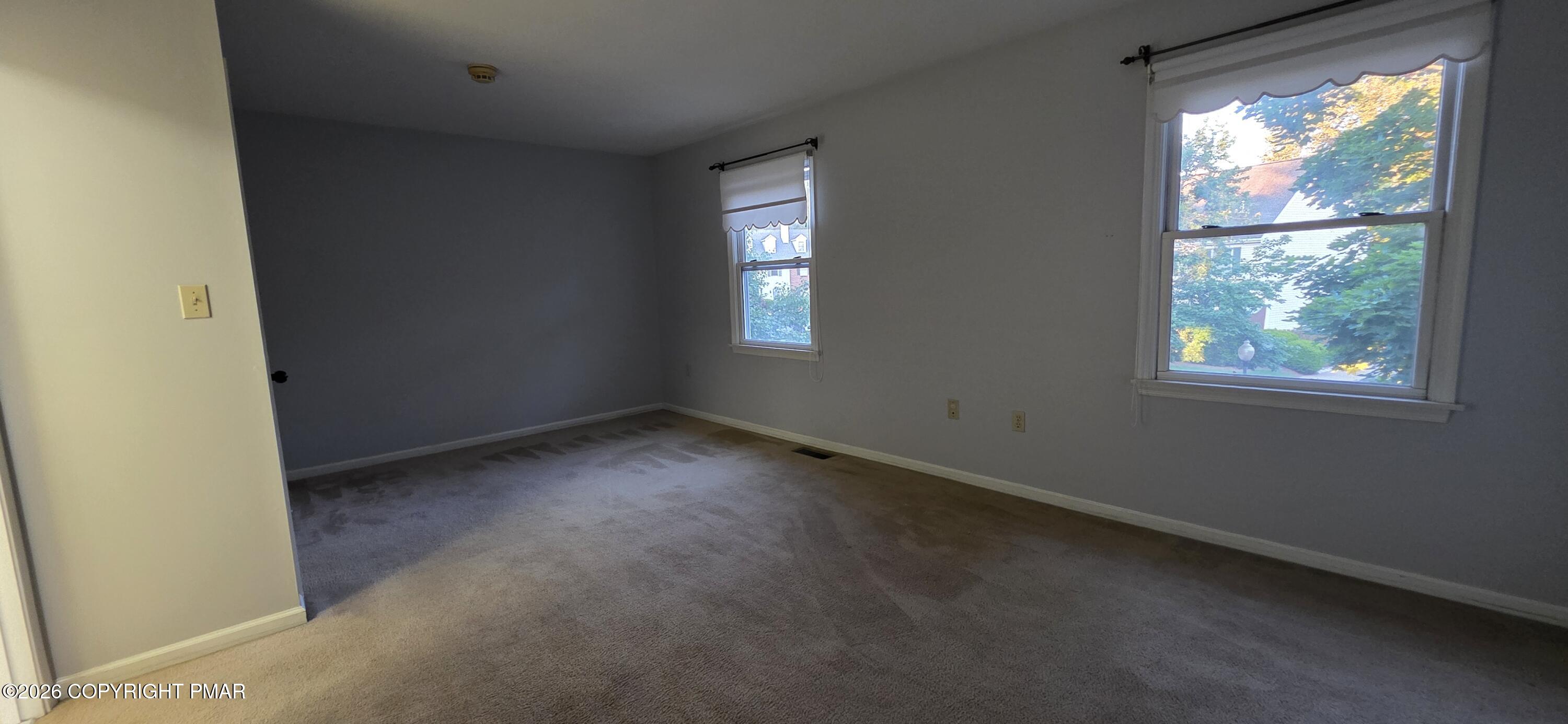 132 Eaglesmere Circle 33