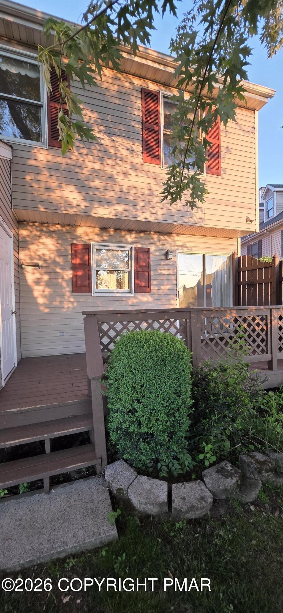 132 Eaglesmere Circle 33