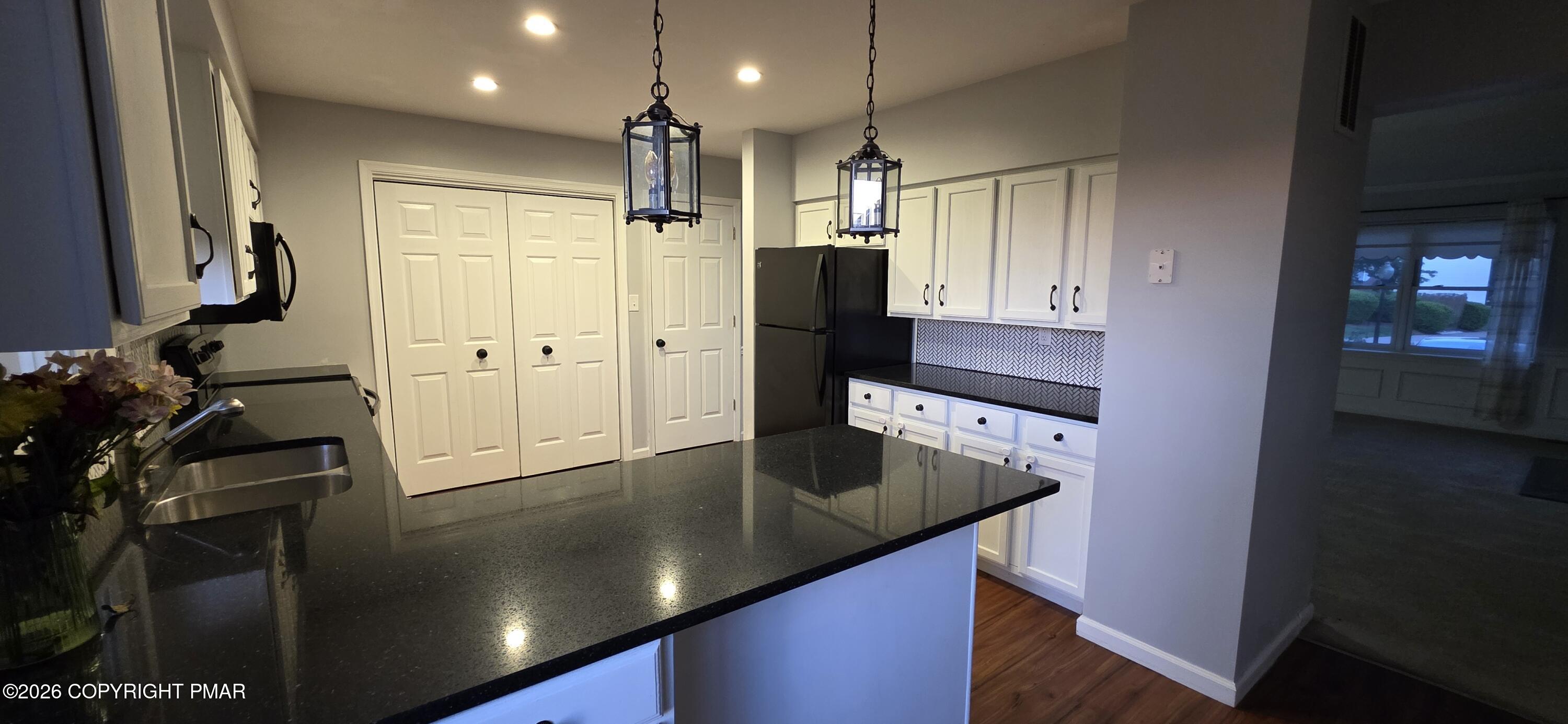 132 Eaglesmere Circle 33