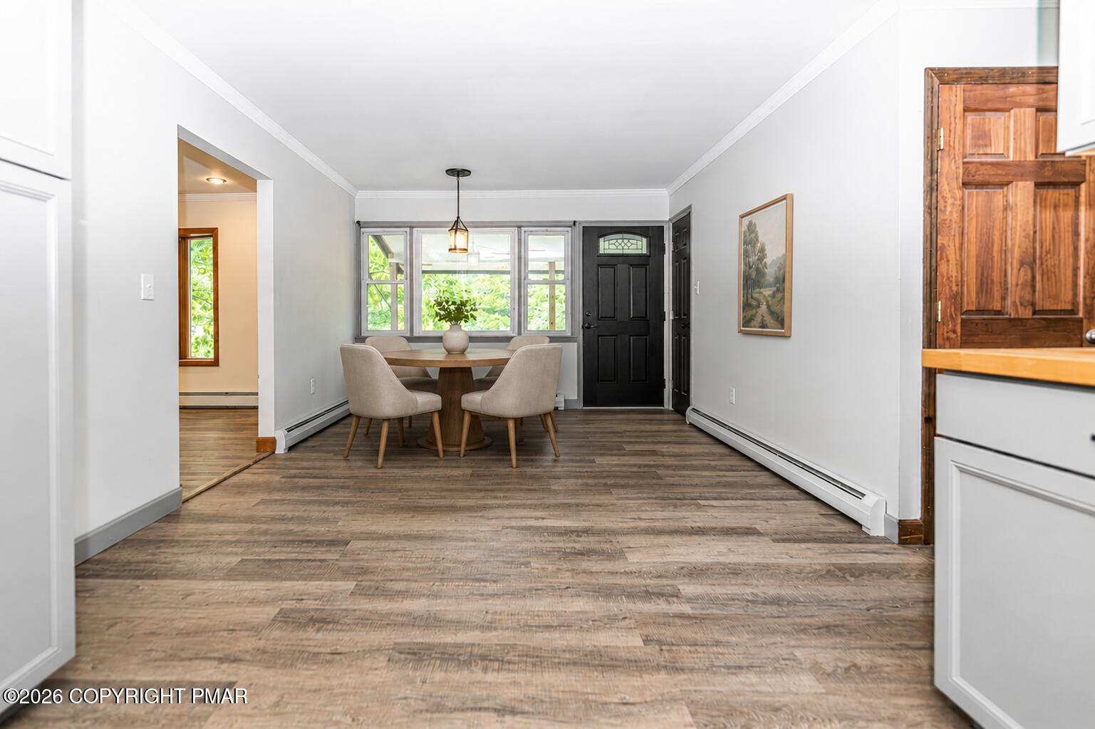 6011 Running Valley Road