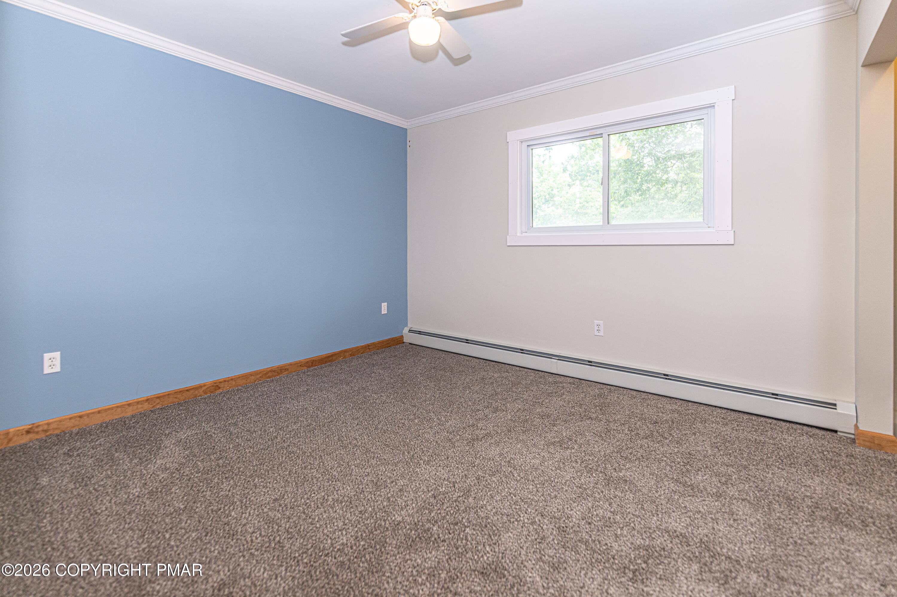 6011 Running Valley Road