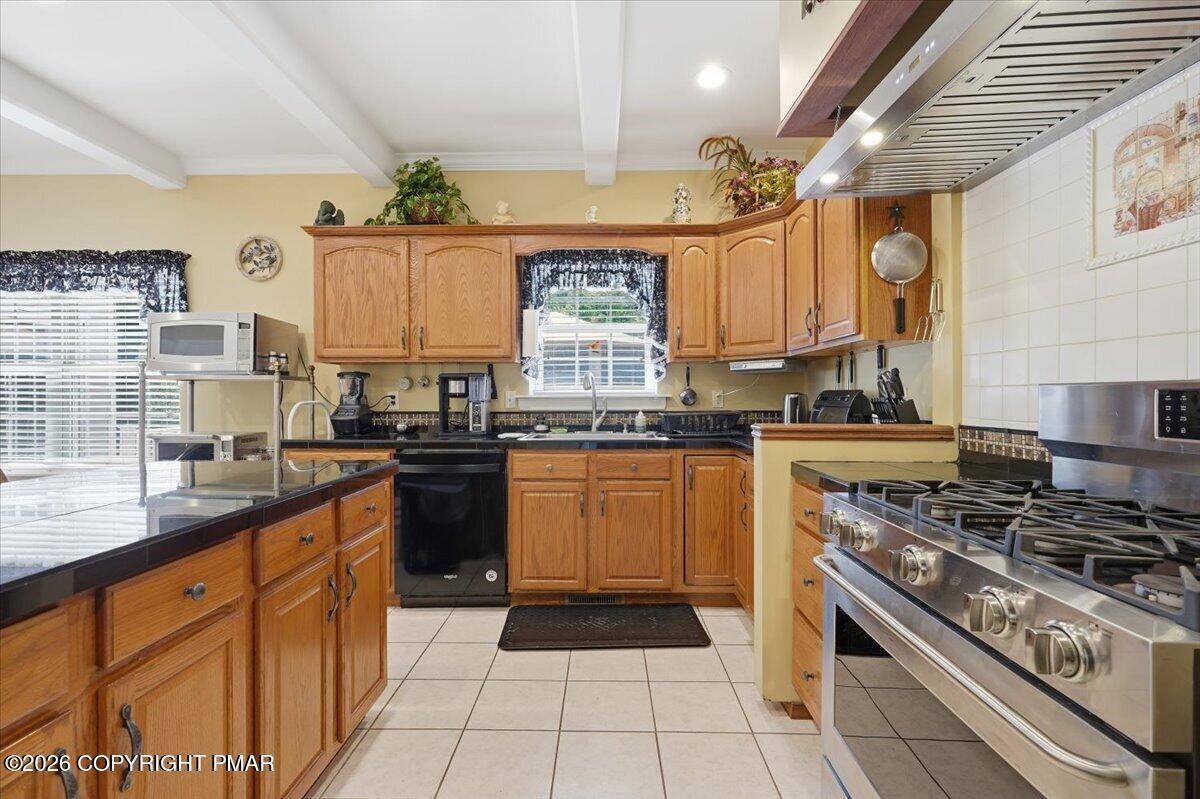252 Chestnut Road