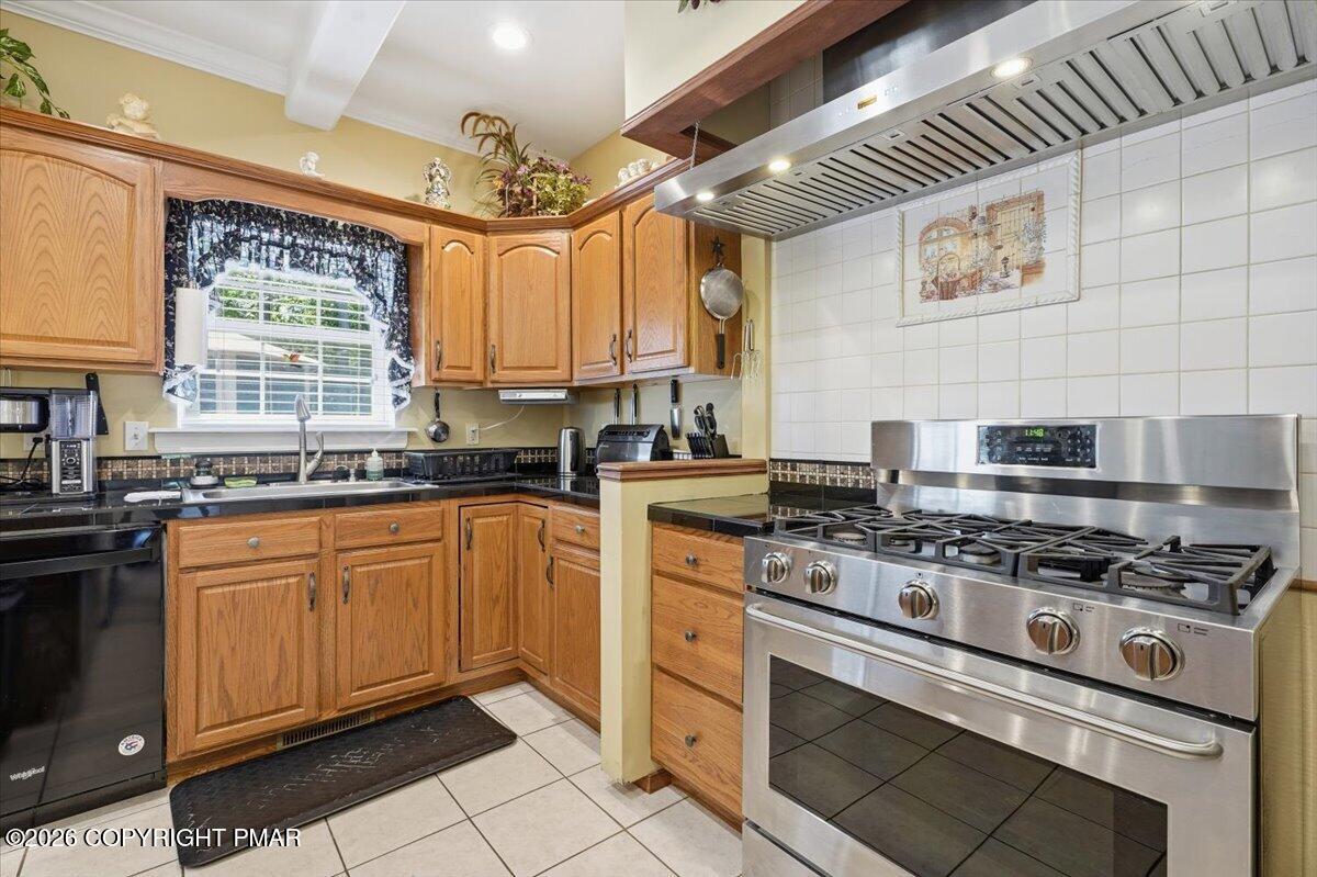 252 Chestnut Road
