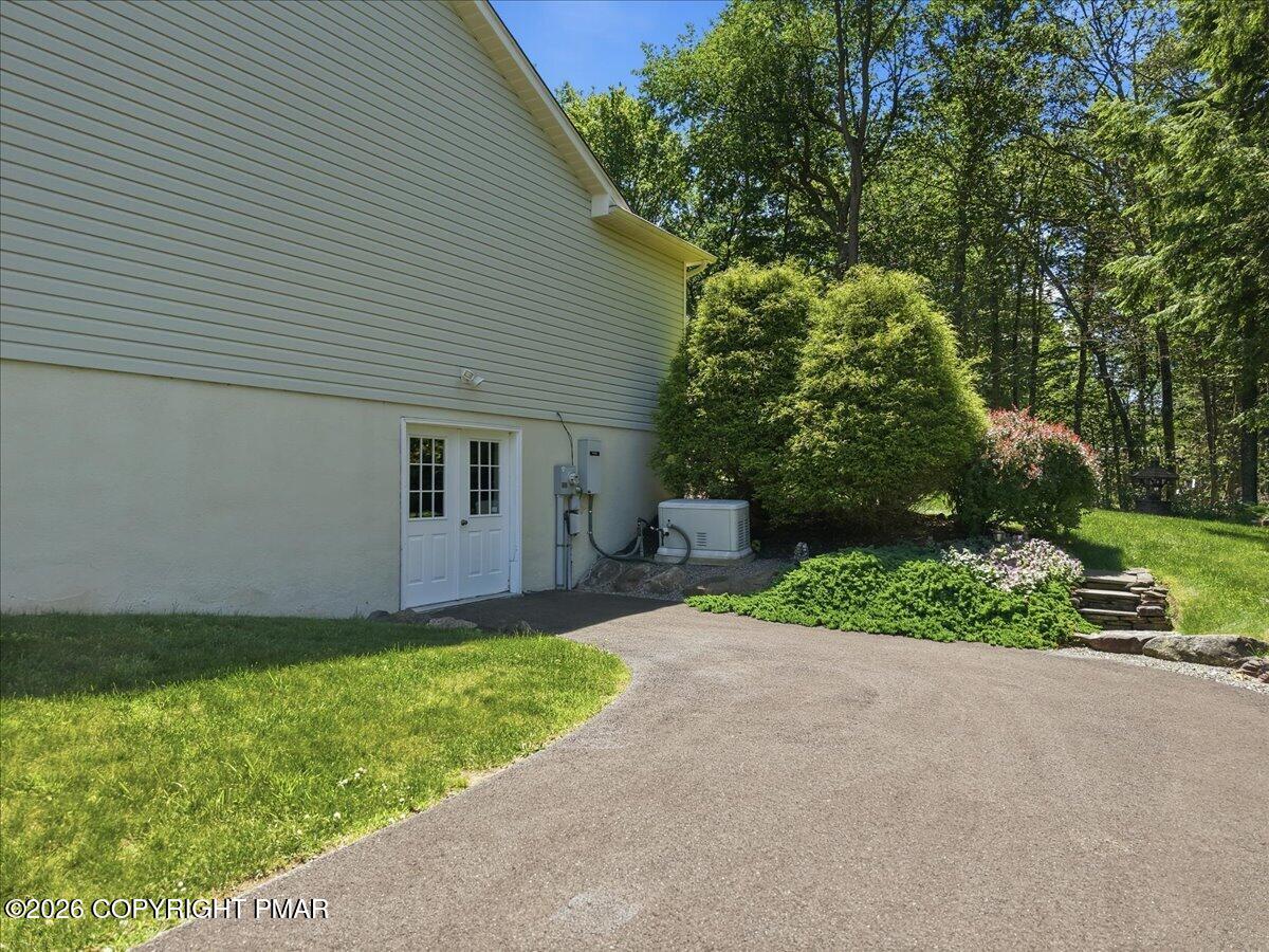 252 Chestnut Road