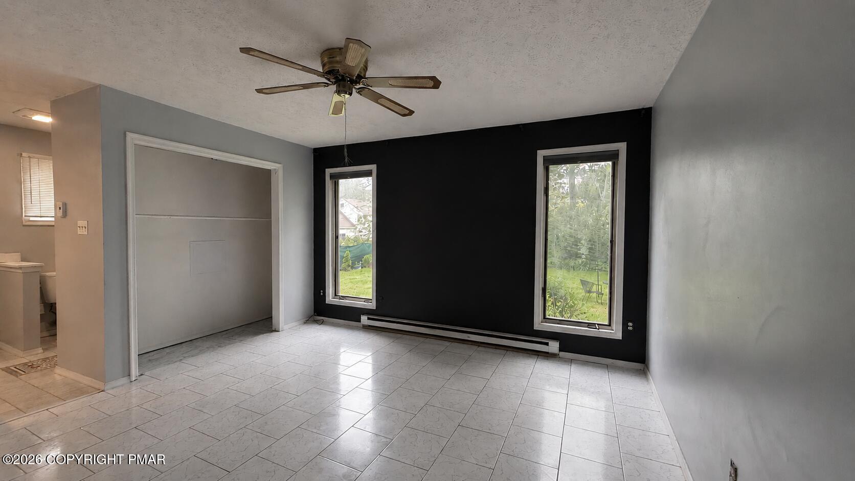 3209 Evergreen Circle