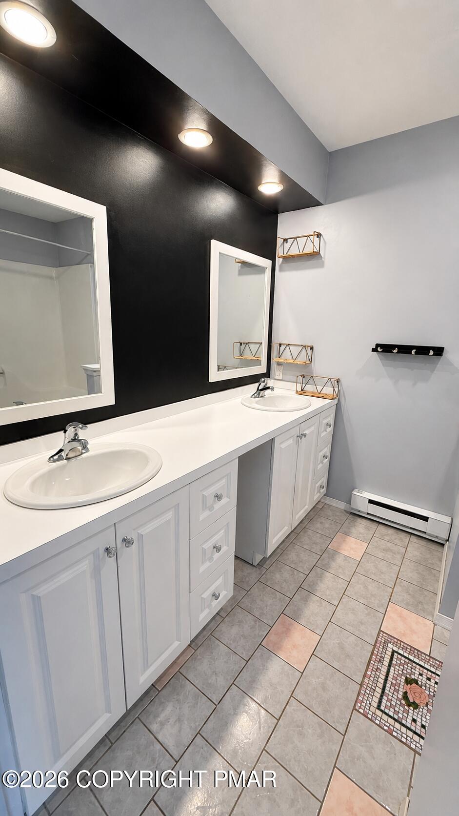 3209 Evergreen Circle