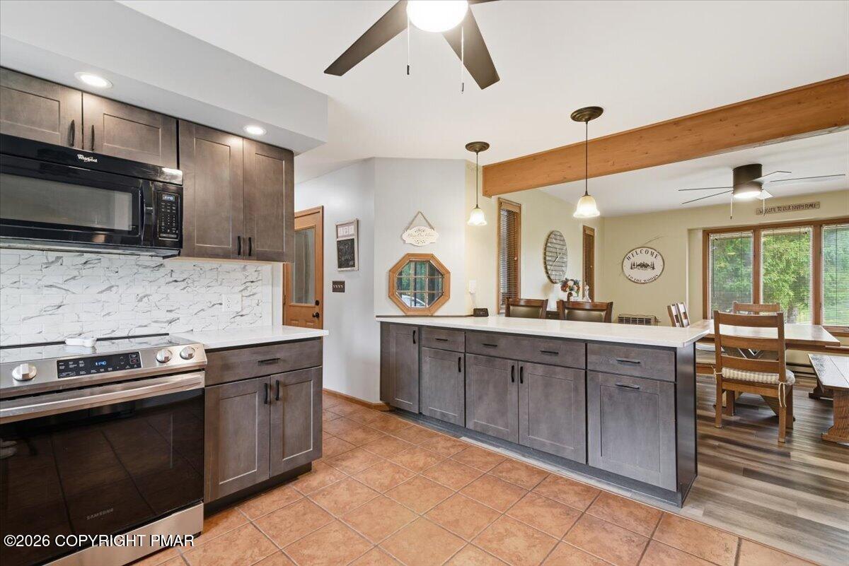 303 Sir Bradford Road