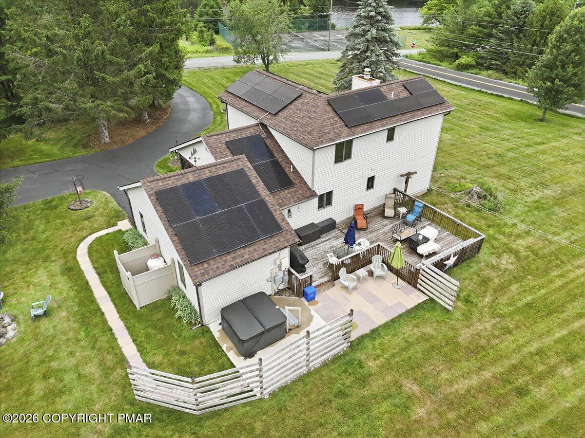 303 Sir Bradford Road