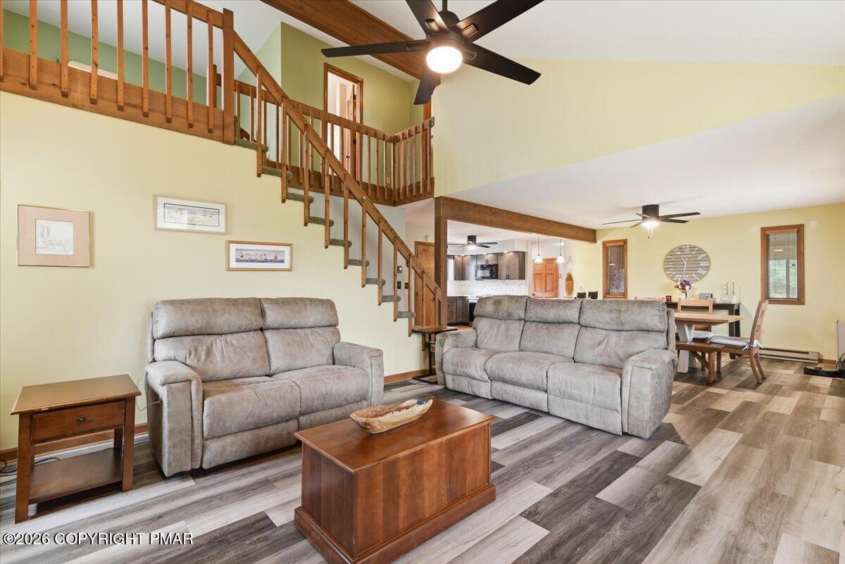 303 Sir Bradford Road