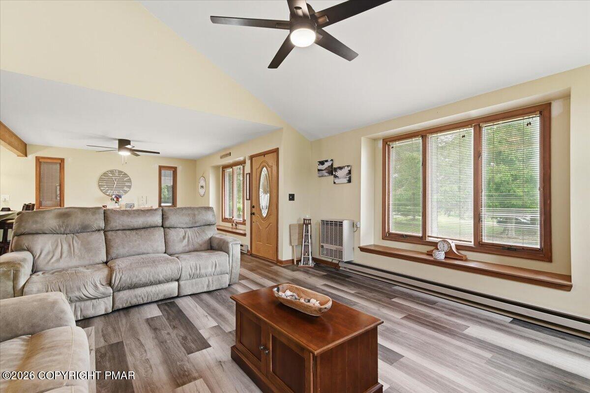 303 Sir Bradford Road
