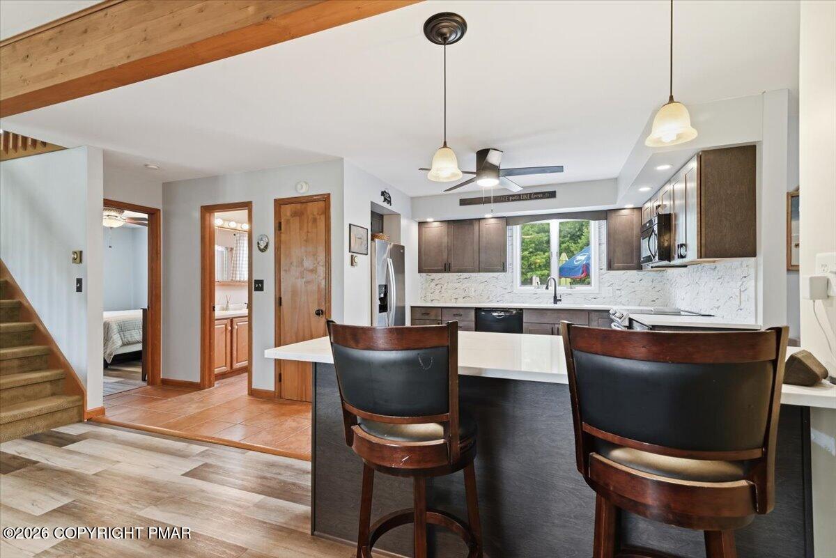 303 Sir Bradford Road