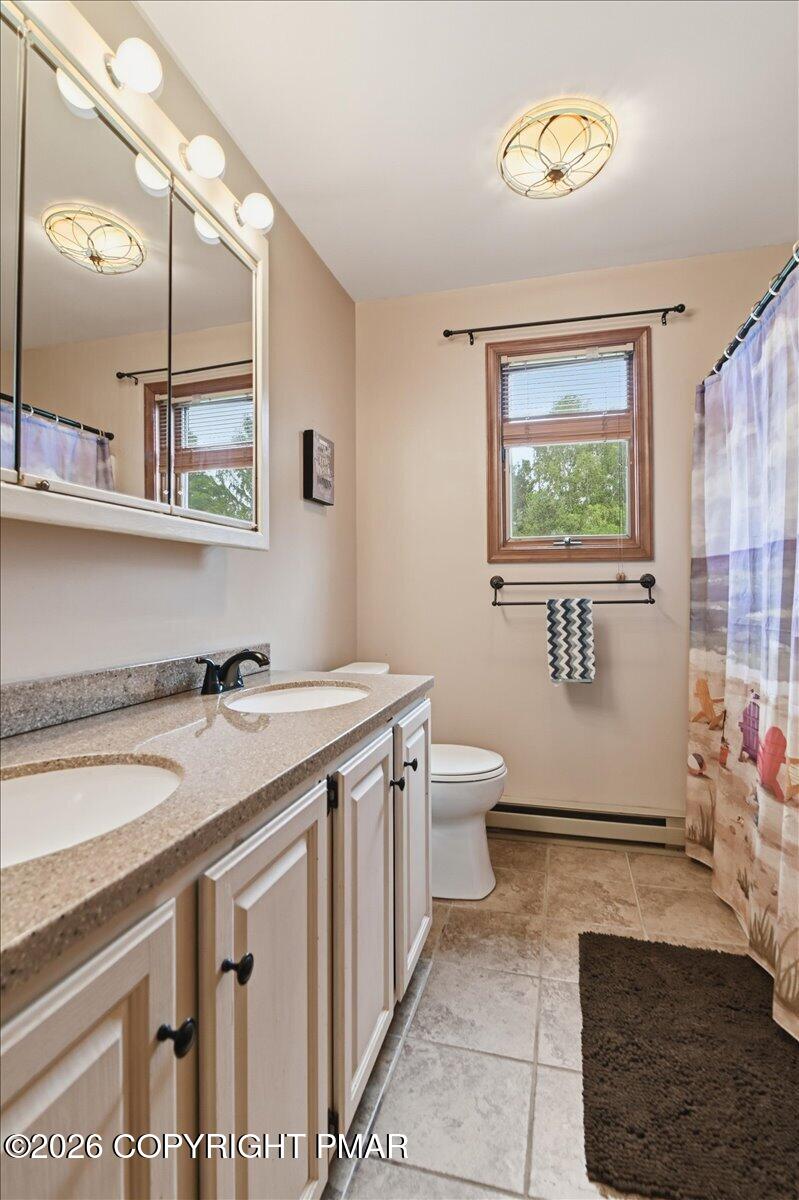 303 Sir Bradford Road