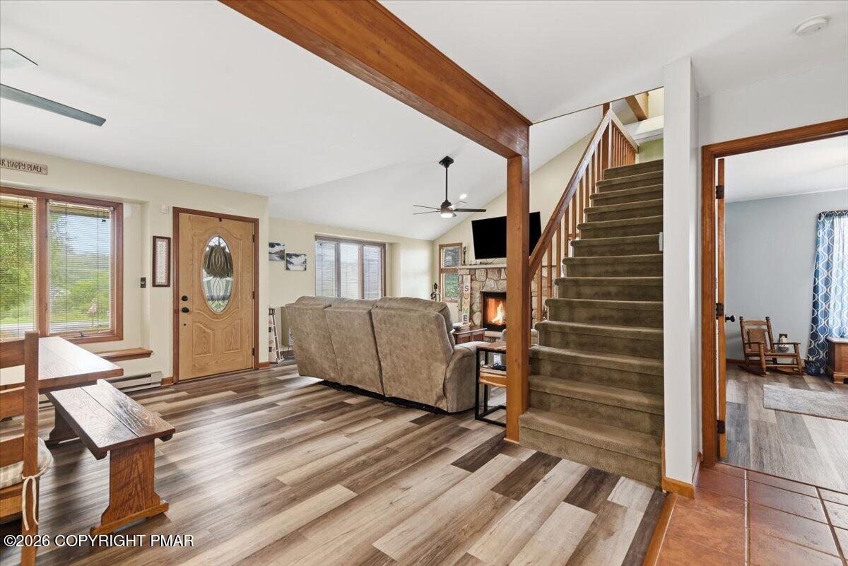 303 Sir Bradford Road