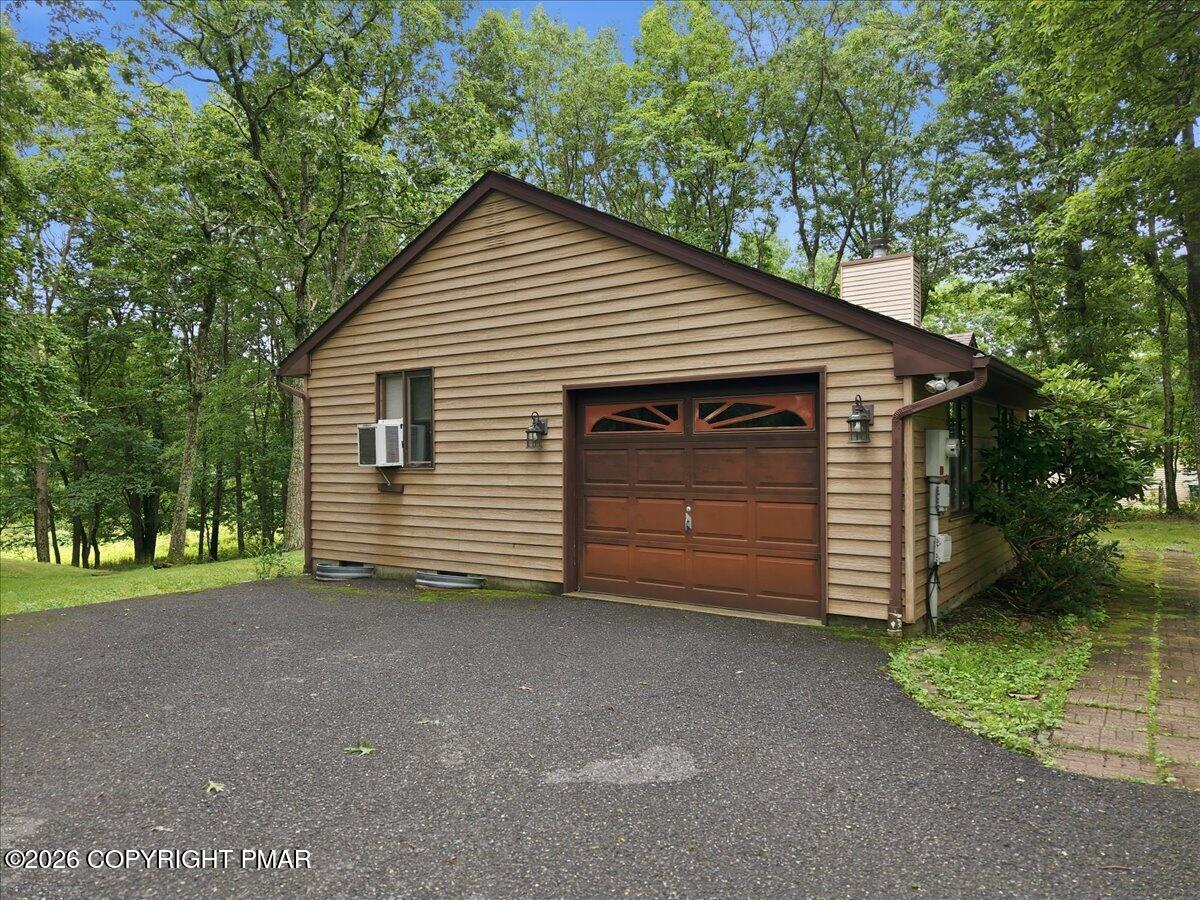 408 Longview Drive