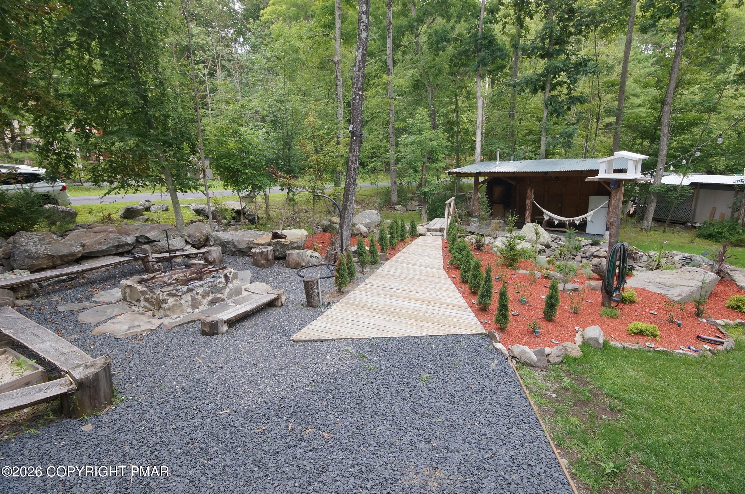 375 Canterbury Road