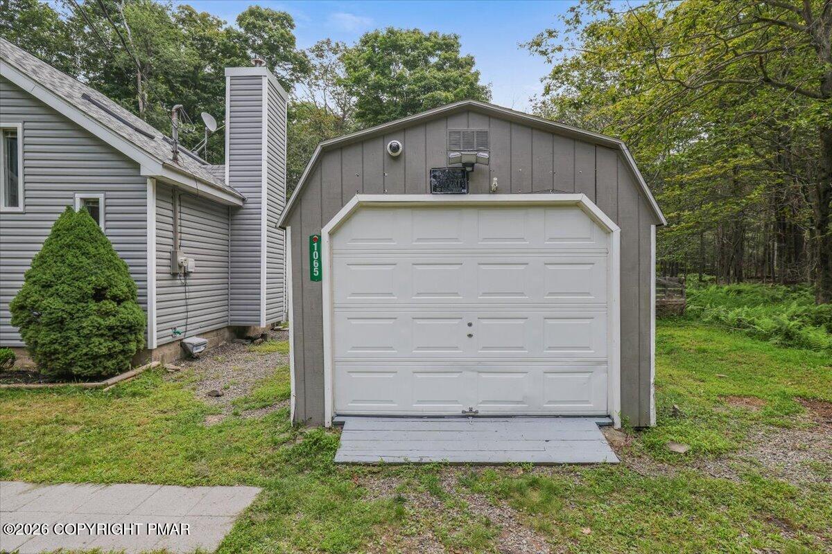 1065 Breezewood Drive