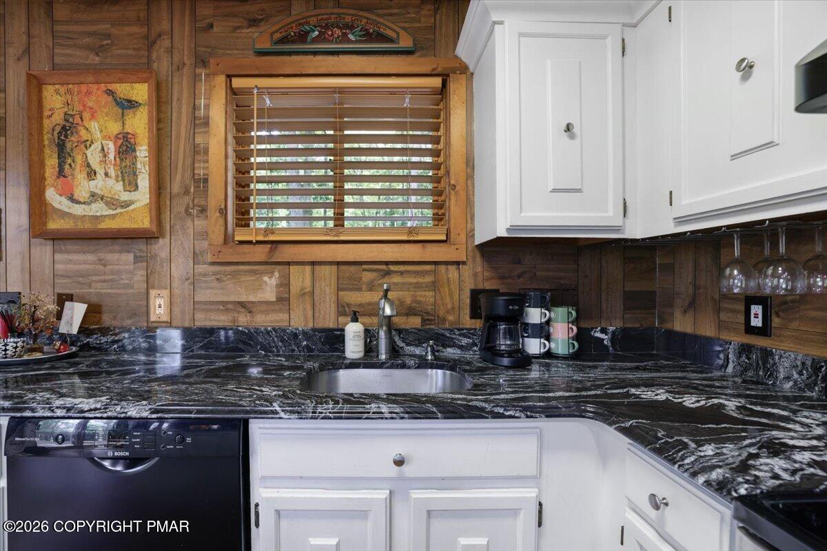 203 Bellingham Drive