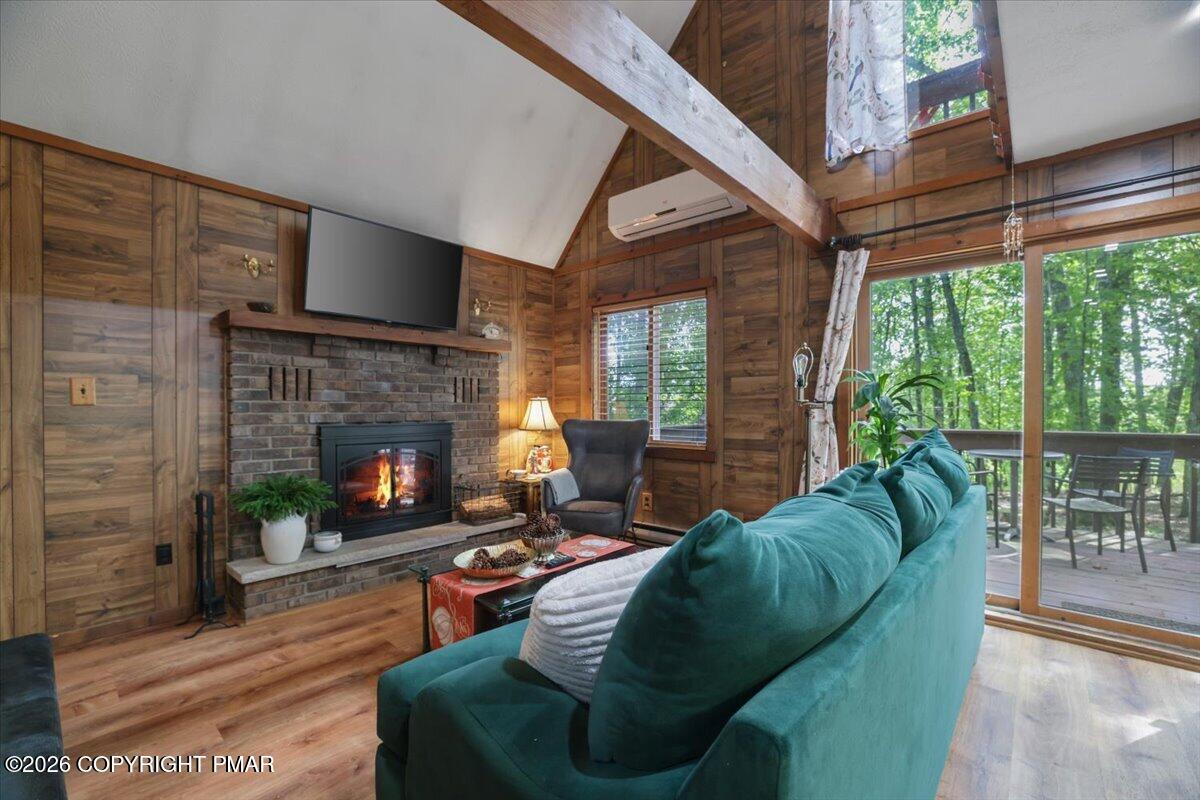 203 Bellingham Drive