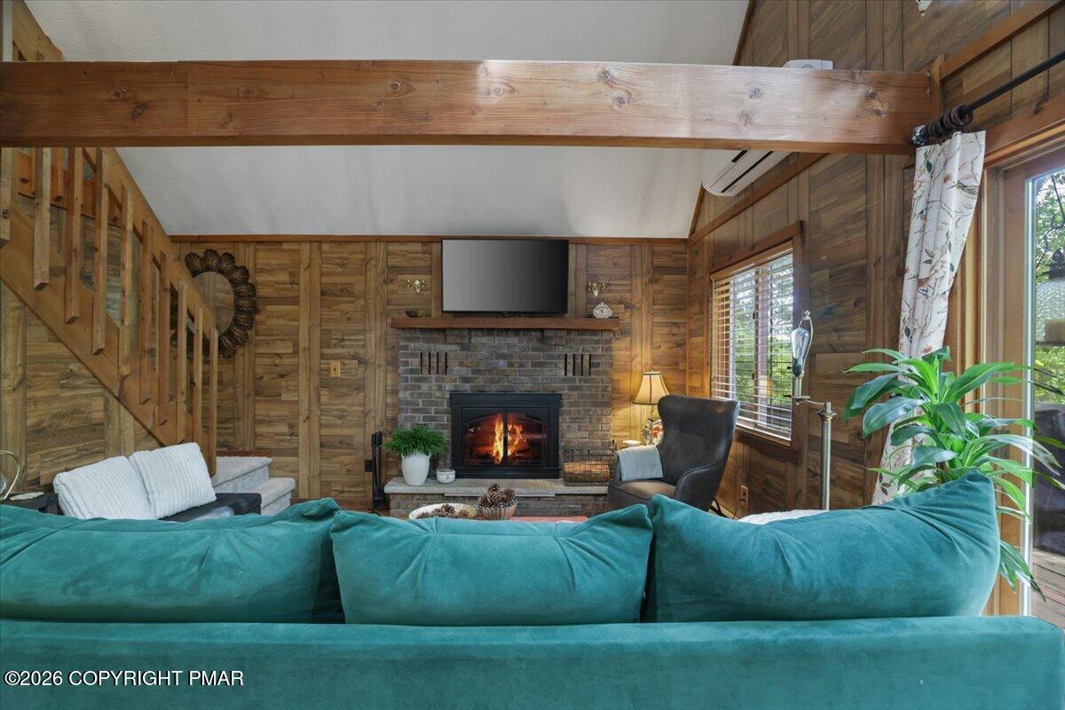 203 Bellingham Drive
