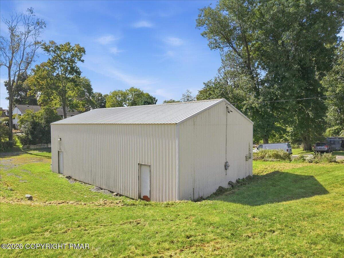 111 Old Independence Lane