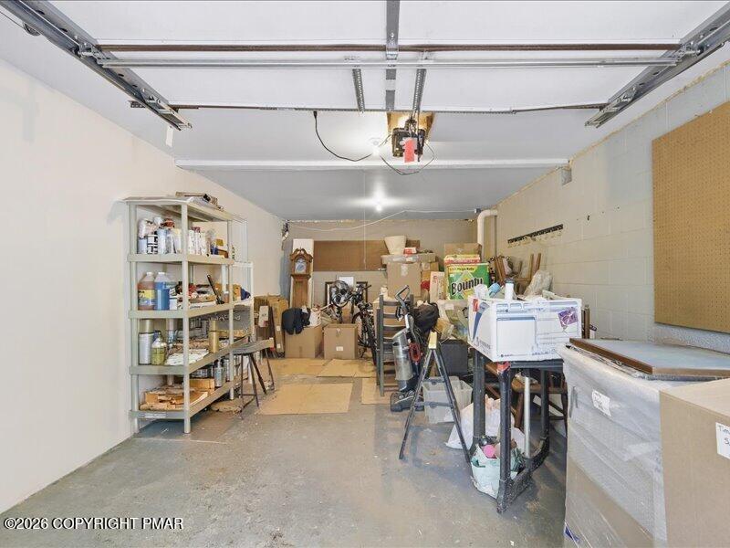 467 Lakeside Drive