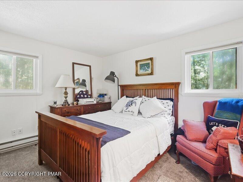 467 Lakeside Drive