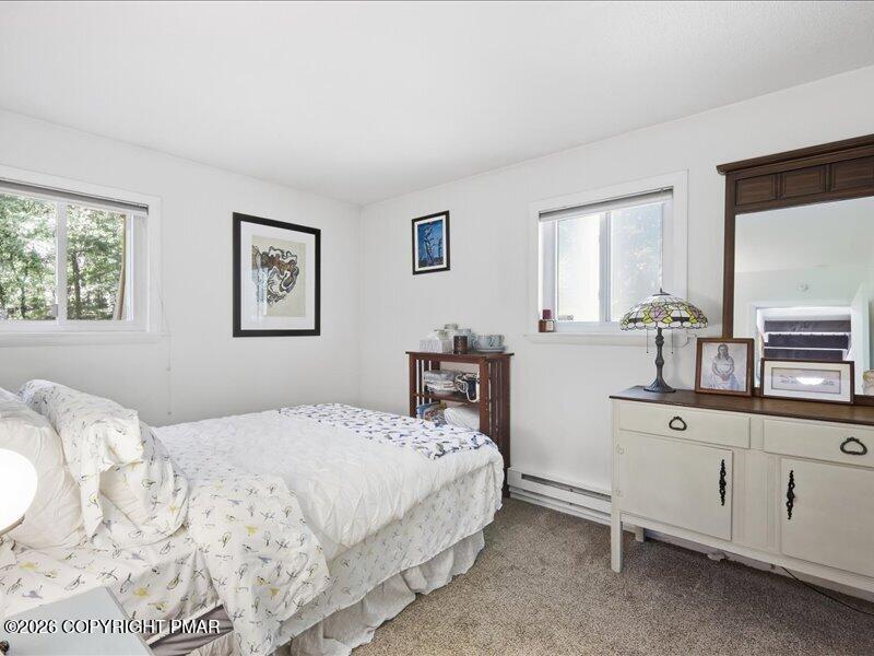 467 Lakeside Drive