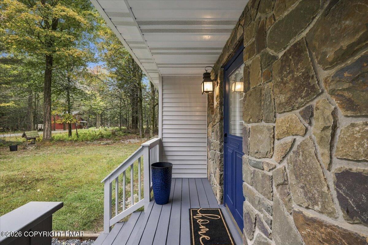 1018 Valley Road