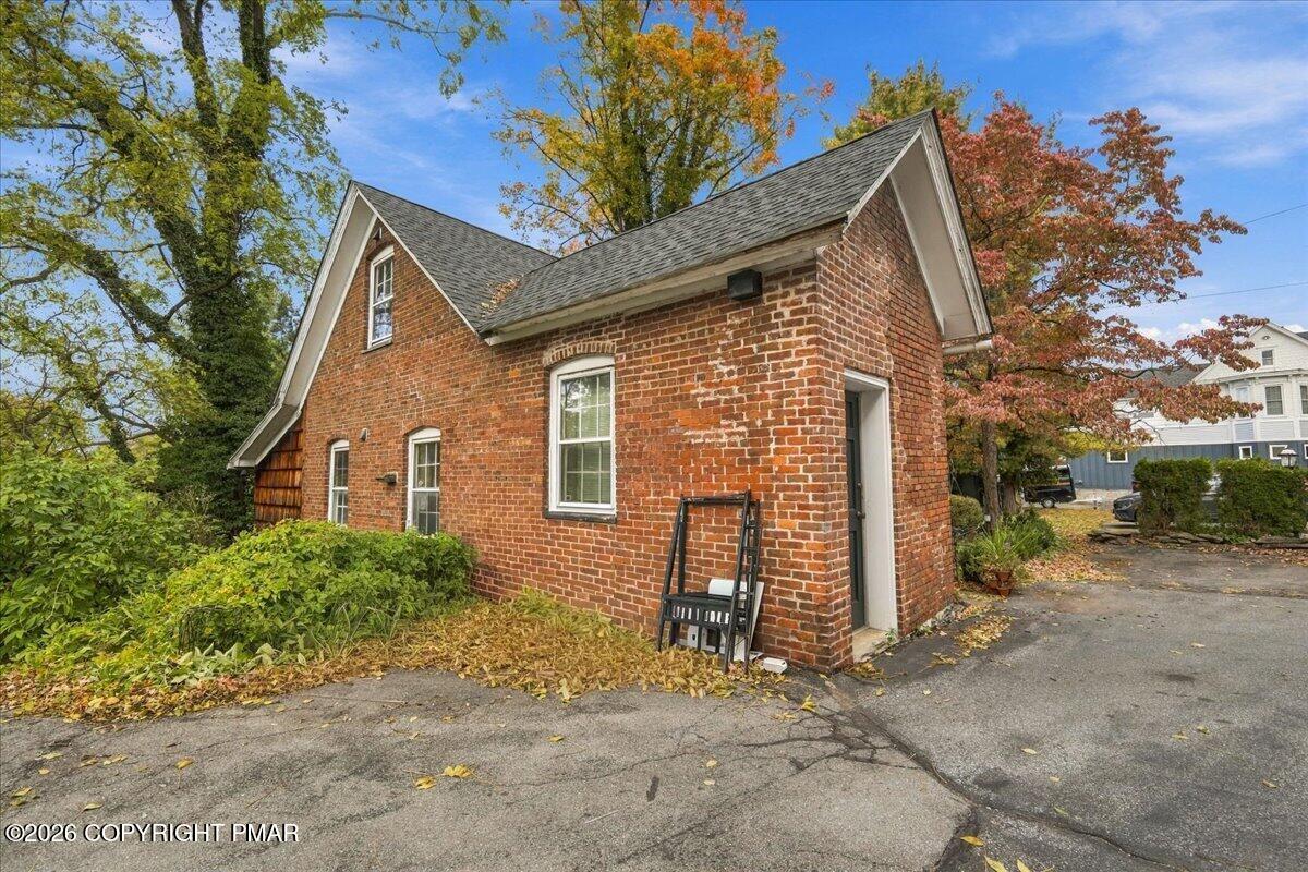 186 Washington Street REAR