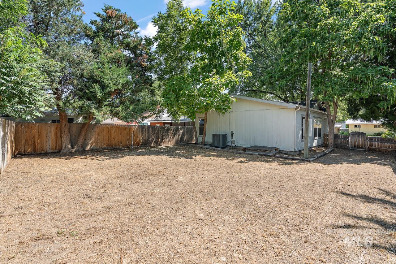 155 N Eagle Road