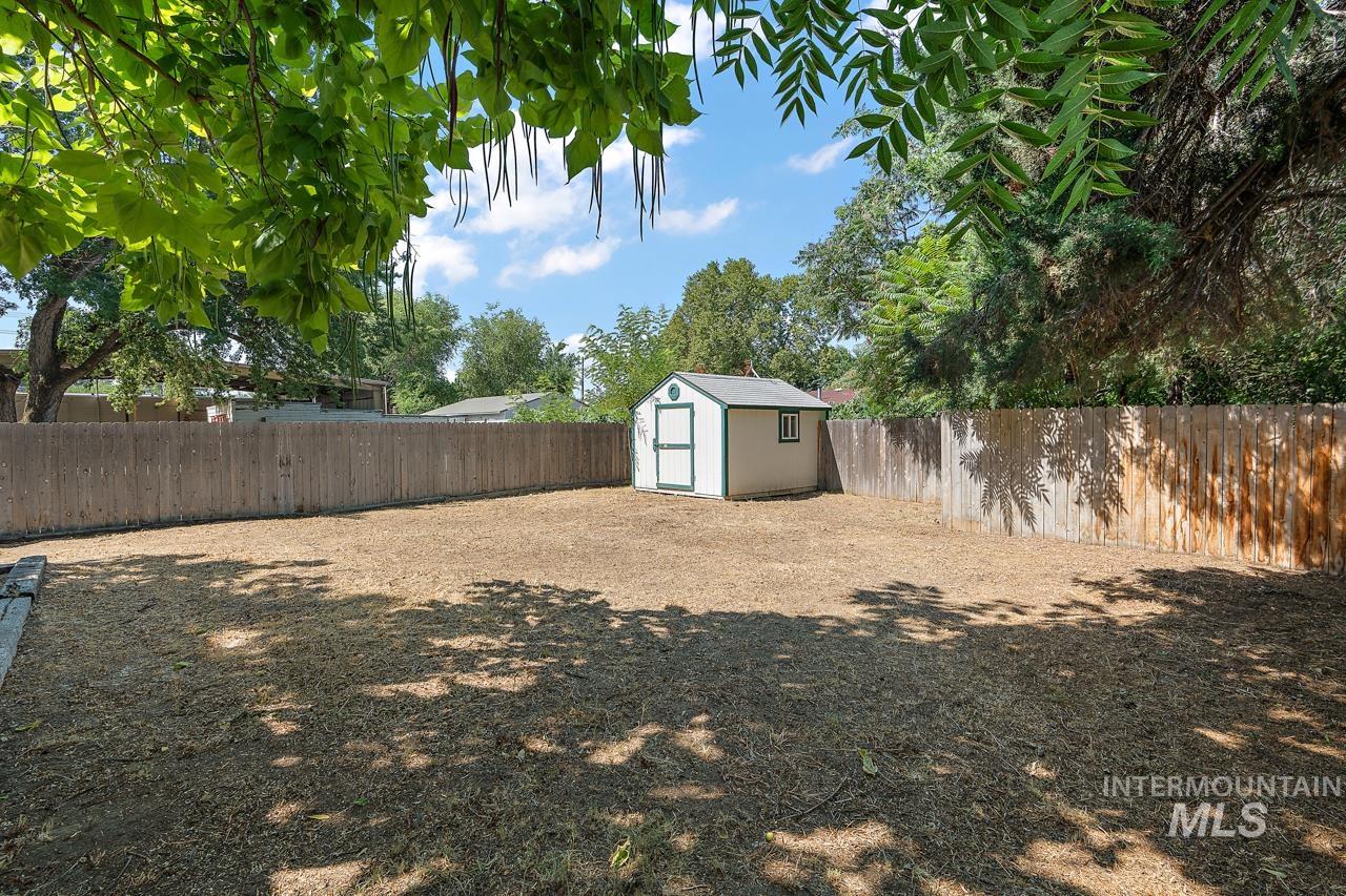 155 N Eagle Road