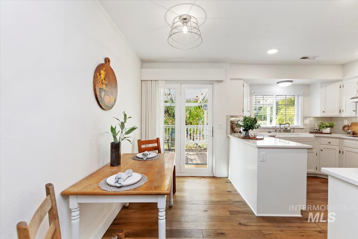 433 N Rene Pl.