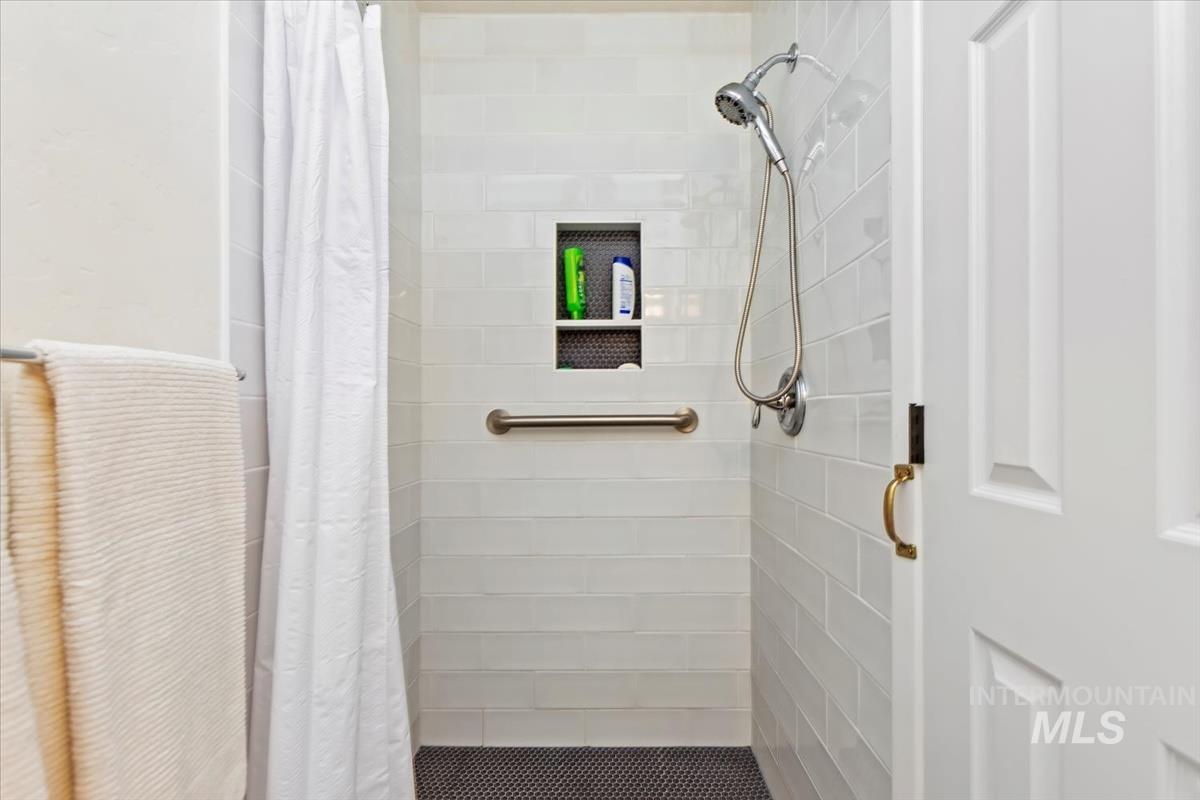433 N Rene Pl.