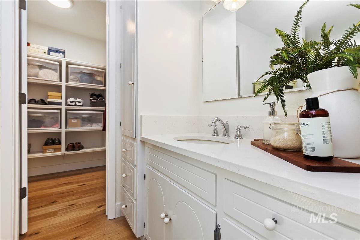 433 N Rene Pl.