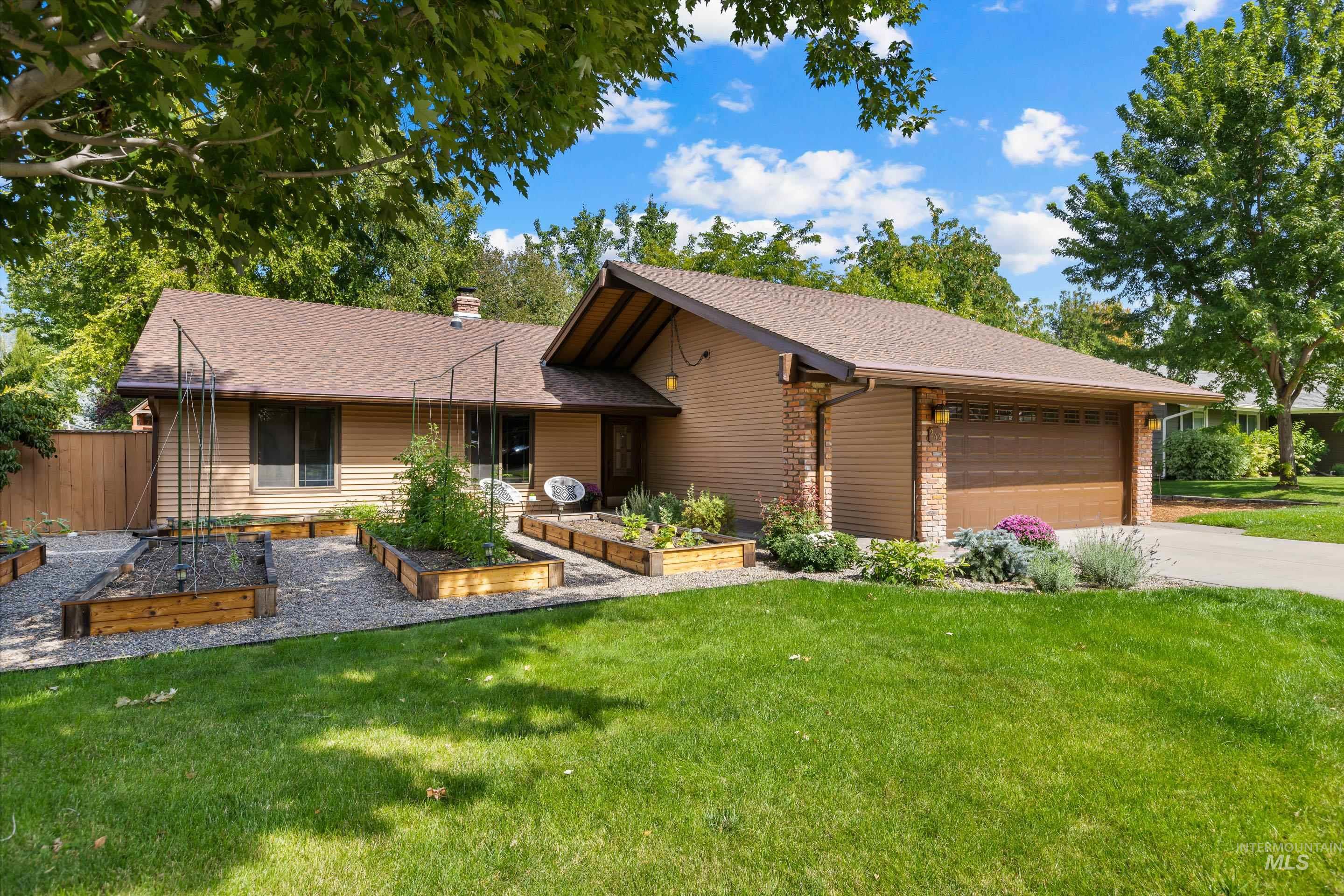 242 Northview Dr