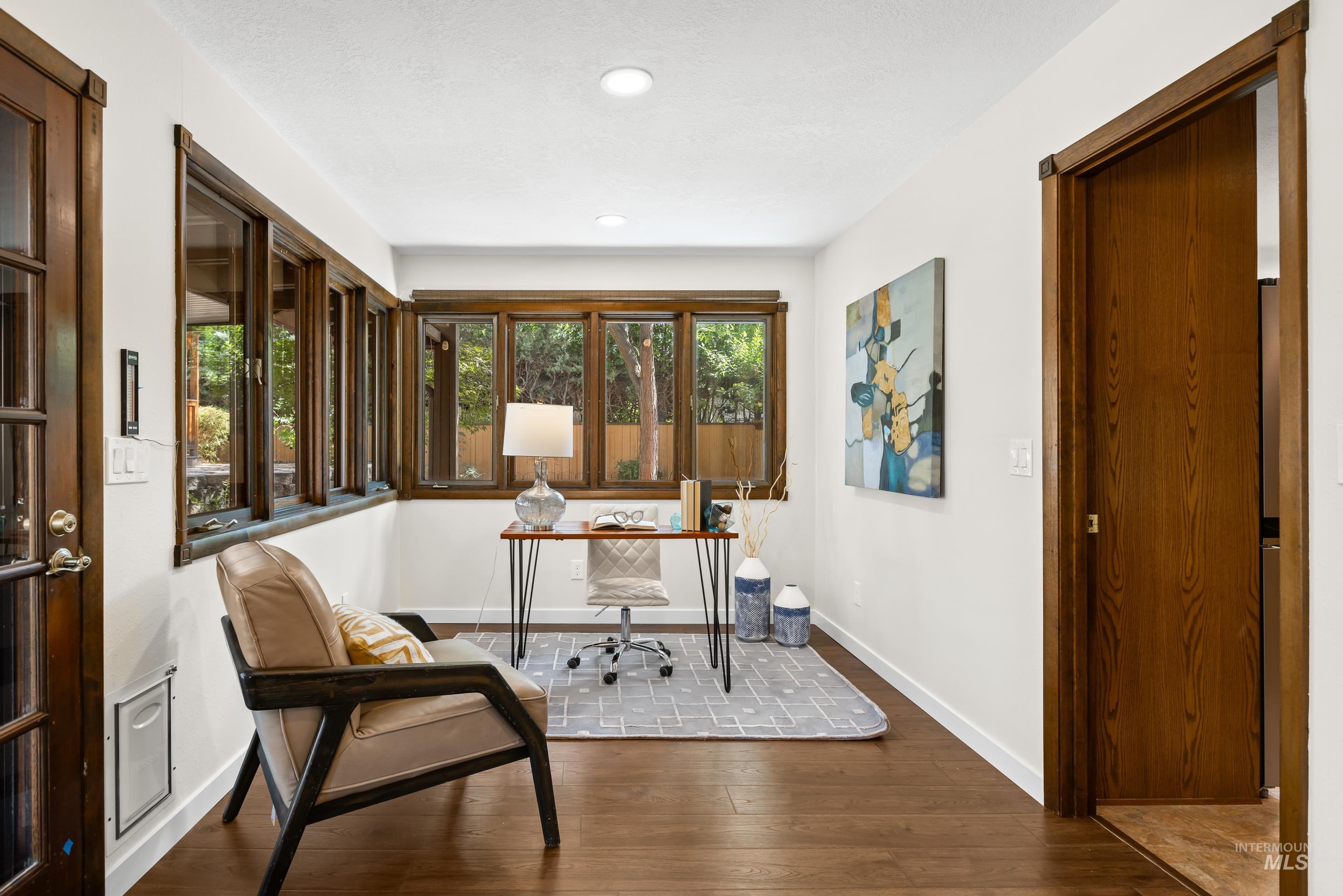 242 Northview Dr