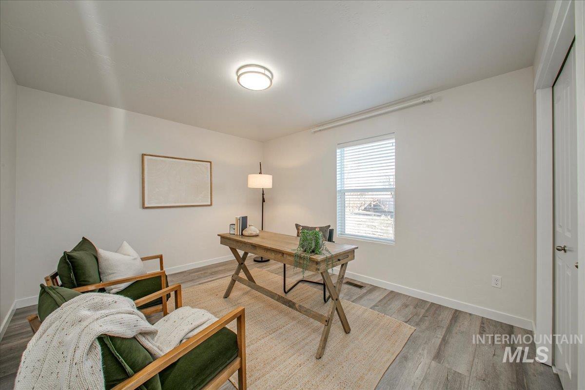 1715 E Wrightwood Dr