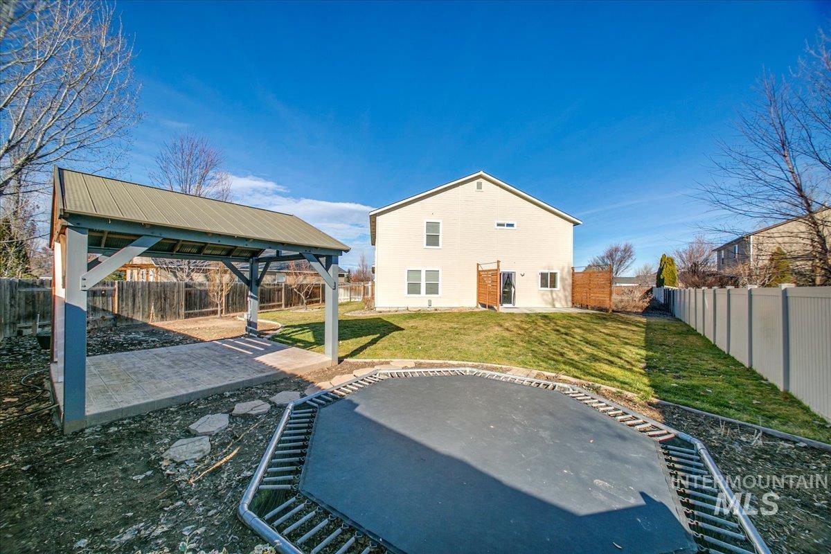 1715 E Wrightwood Dr