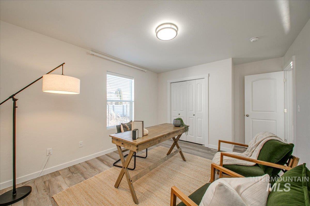 1715 E Wrightwood Dr